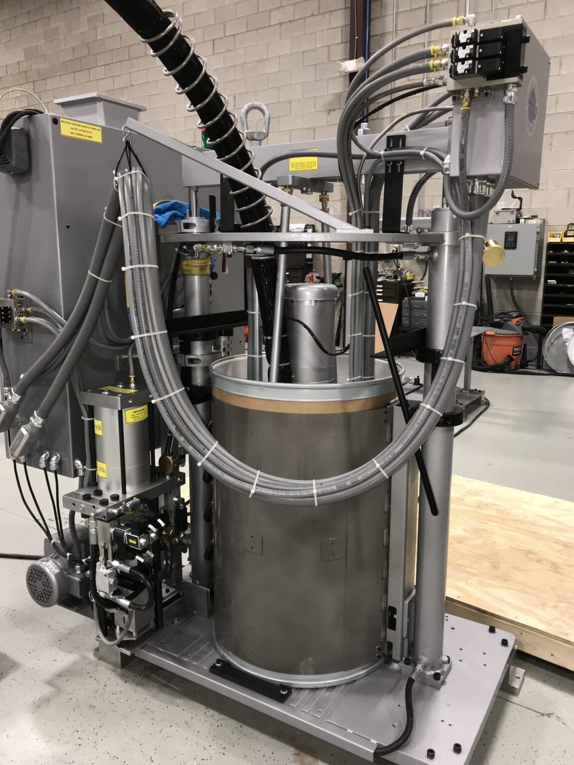 Save Money By Using the Right Hot Melt Drum Melter UNIFLOW Hot Melt